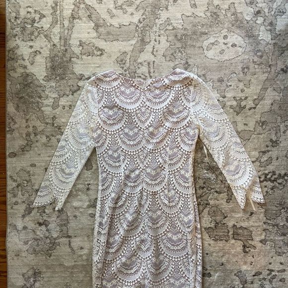 FOR LOVE AND LEMONS Rosalina Lace Keyhole Dress - Picture 4 of 5